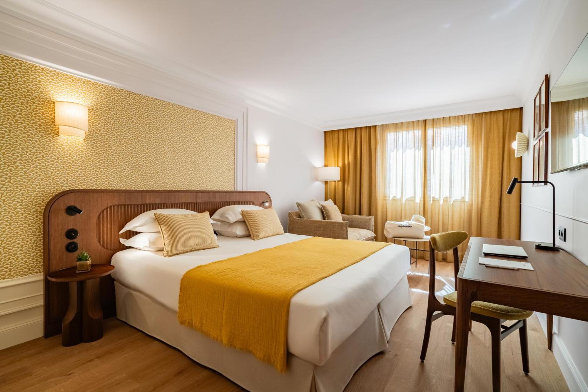 Double Room Classic,1756394873:JPEG